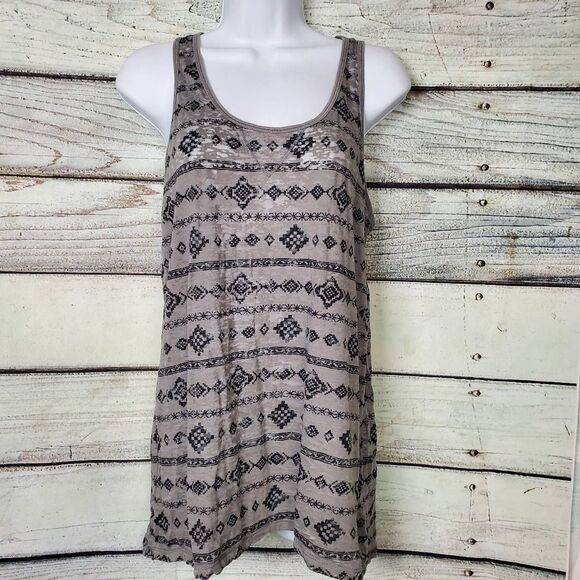 Maurices Women’s Gray Black Tribal Print Racerback Tank Top Size 0 - Picture 1 of 8